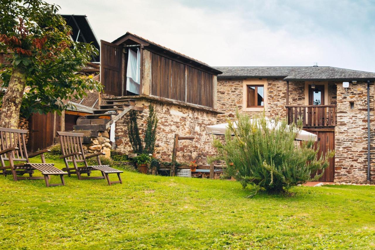 Maison d'hôtes Lugar Del Rio à Couzadoiro Extérieur photo