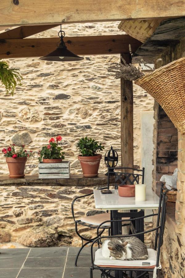 Maison d'hôtes Lugar Del Rio à Couzadoiro Extérieur photo