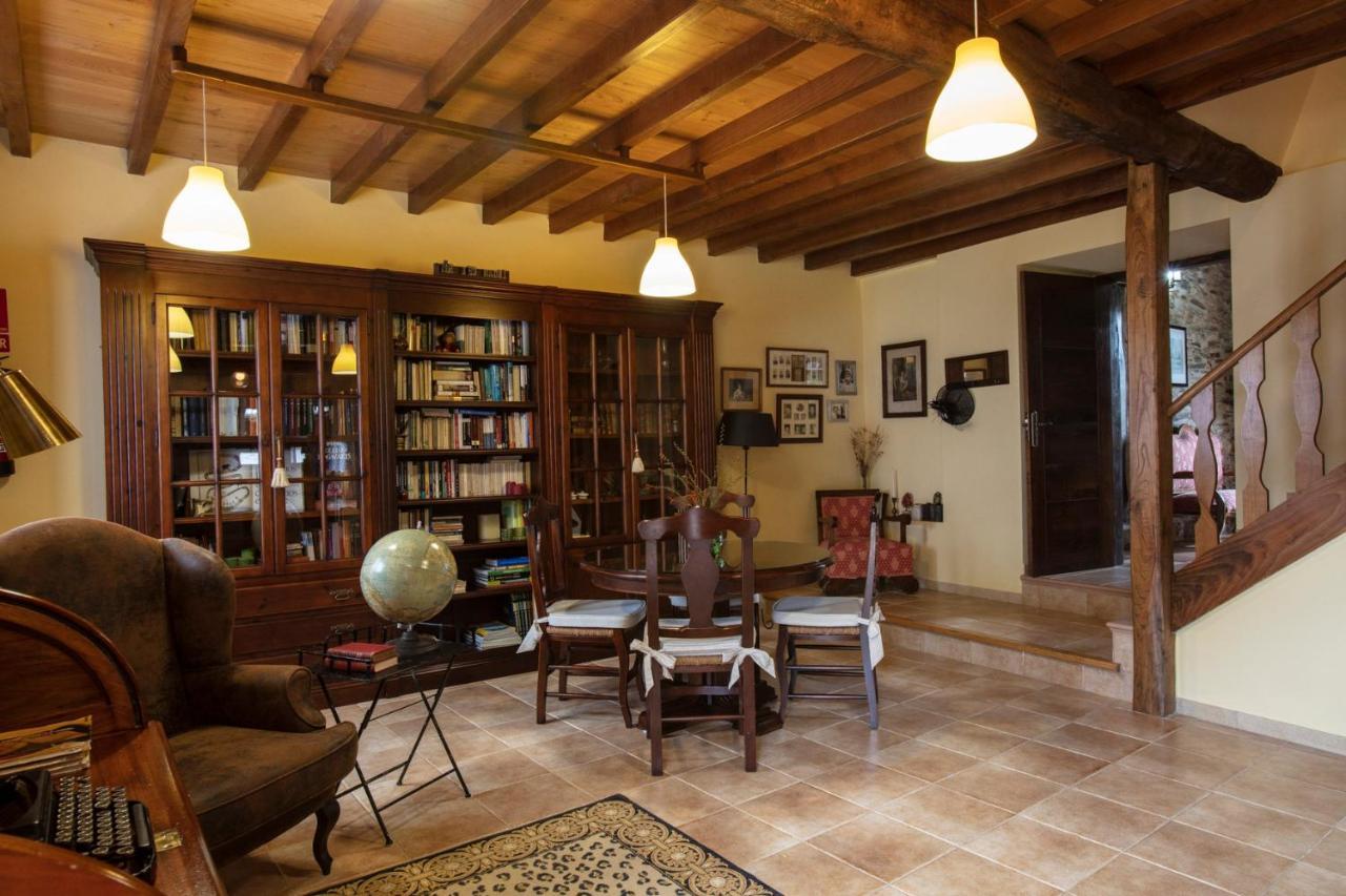 Maison d'hôtes Lugar Del Rio à Couzadoiro Extérieur photo