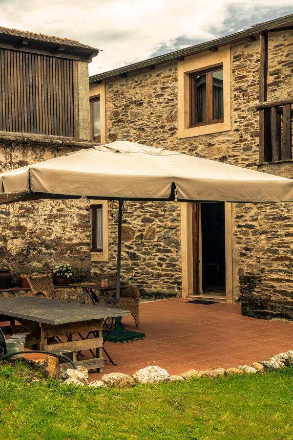 Maison d'hôtes Lugar Del Rio à Couzadoiro Extérieur photo