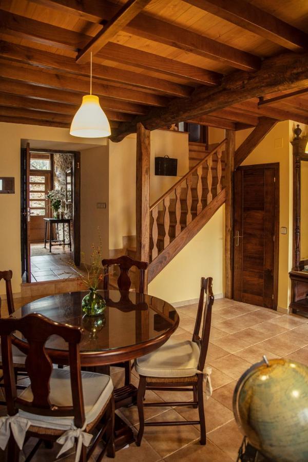 Maison d'hôtes Lugar Del Rio à Couzadoiro Extérieur photo